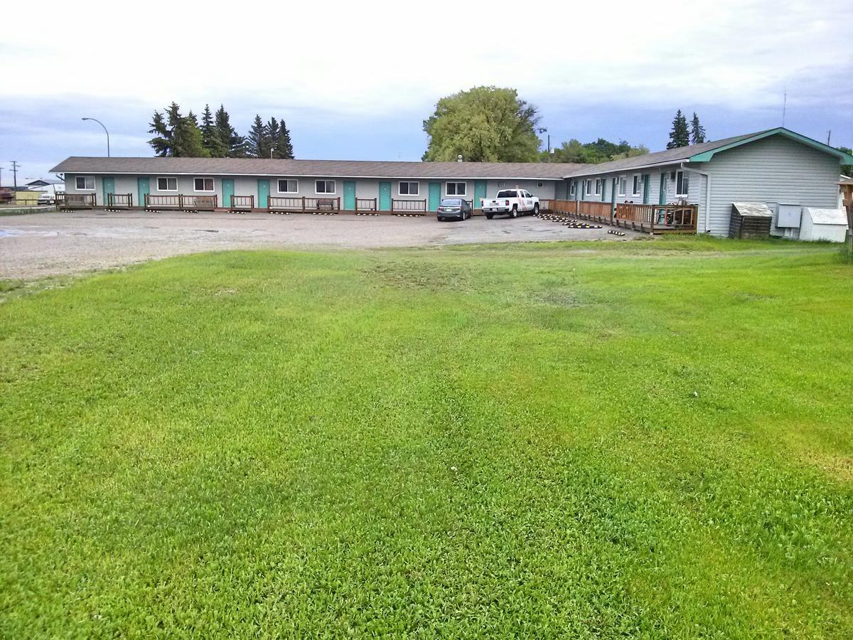 Moosomin Motel Kültér fotó