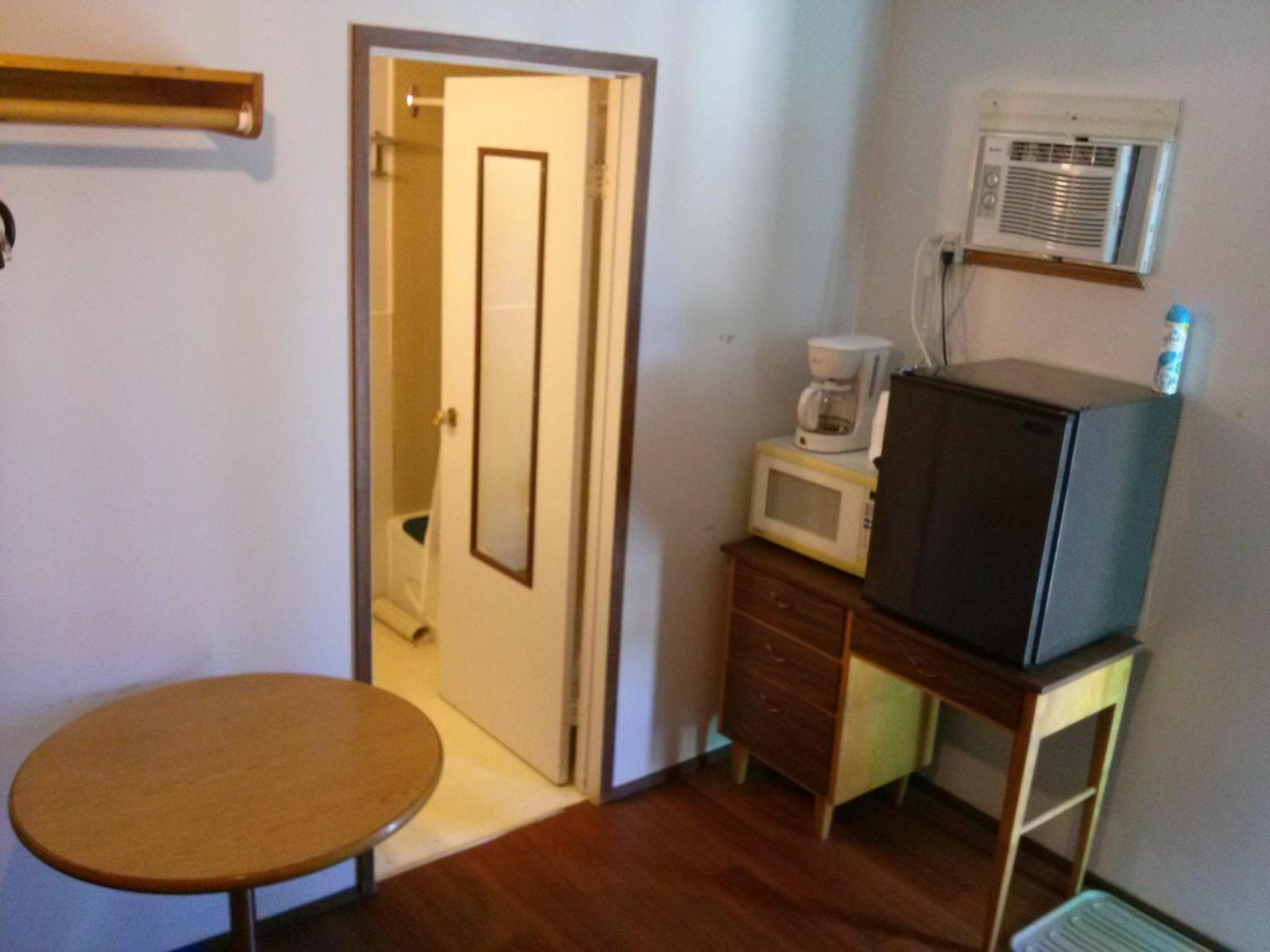 Moosomin Motel Kültér fotó